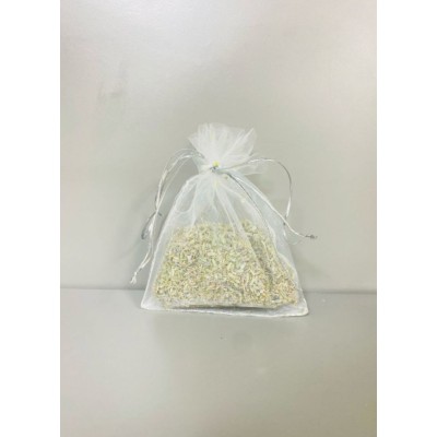 lavanta kesesi, yaydığı lavanta kokusuyla çevrenizi ferahlatacaktır.